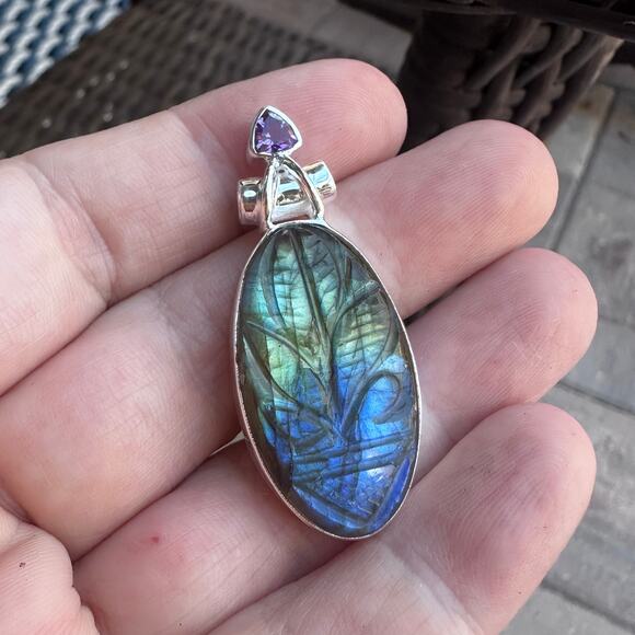 Natural Carving Labradorite & Amethyst 925 Silver Pendant - Picture 6 of 8